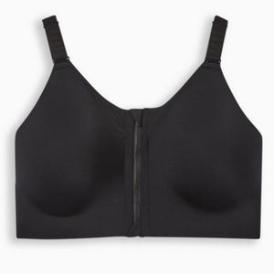 Wire free high impact zip front sports bra